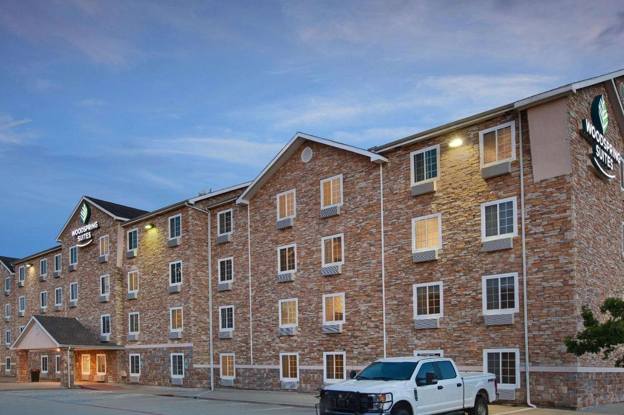 קאטי Woodspring Suites Houston I-10 West מראה חיצוני תמונה